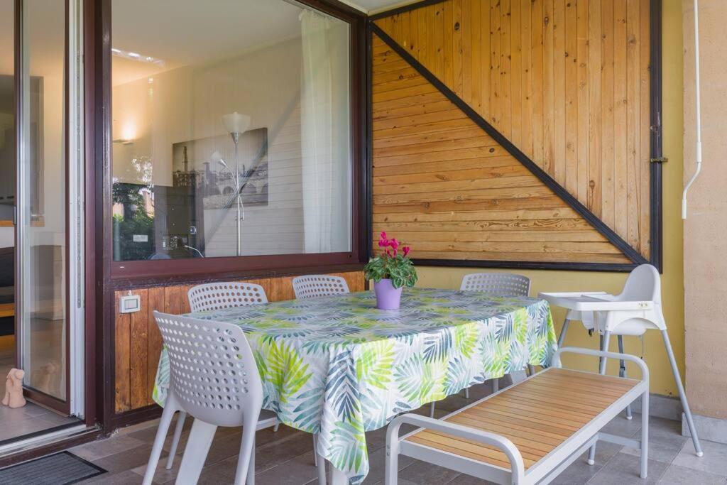 Tennis / Pool / Barbecue Bardolino Exteriör bild